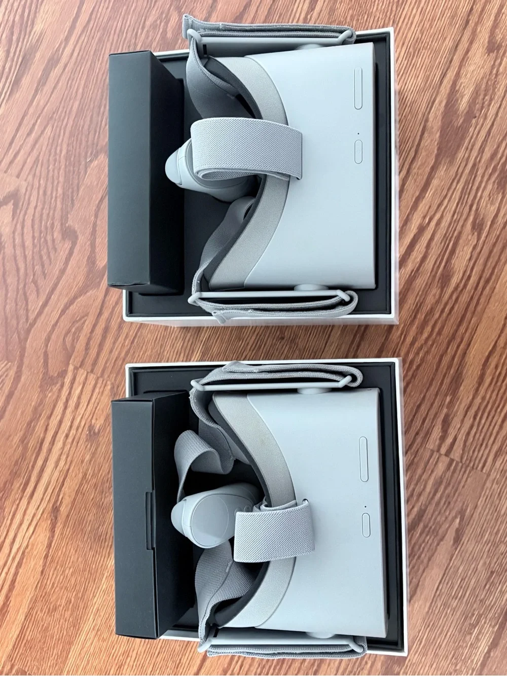 (2)Oculus Go Standalone VR Headset - White (64 GB)